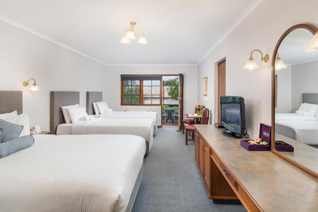 Adelaide Inn מראה חיצוני תמונה